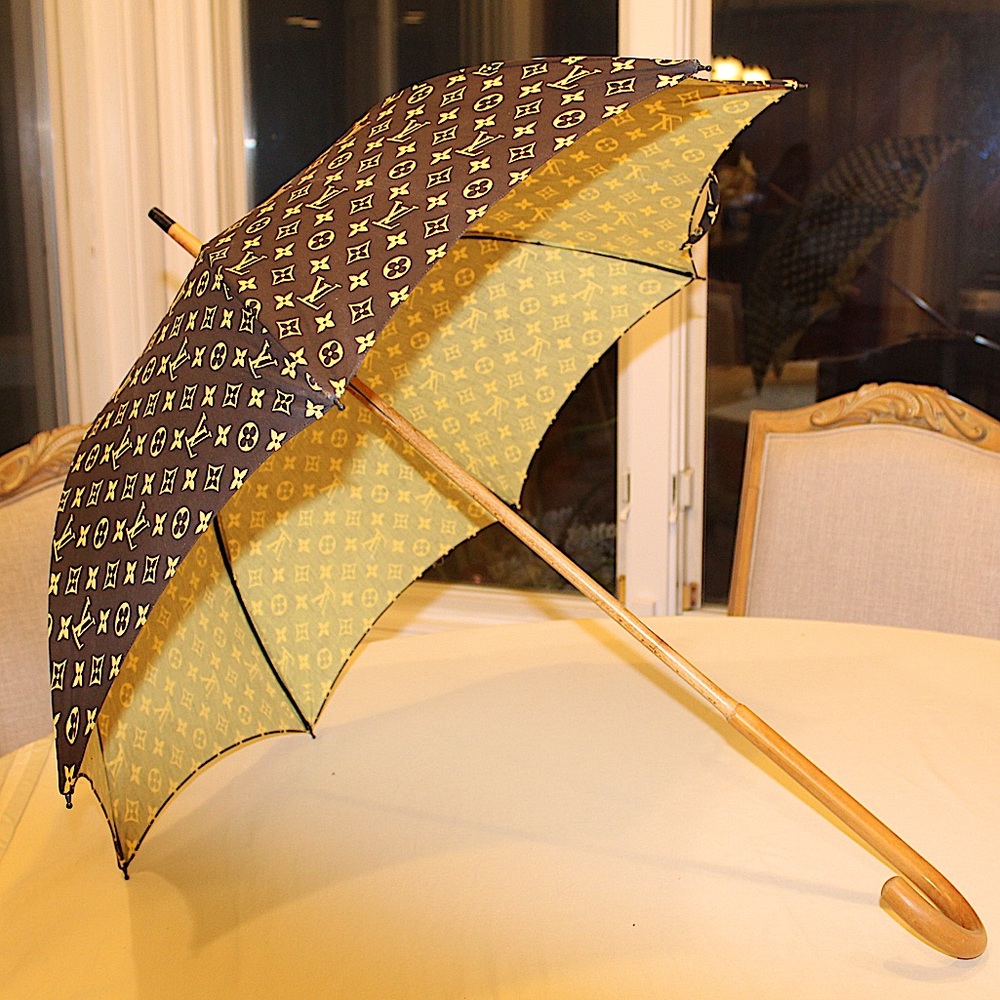 Vintage Louis Vuitton Cloth Umbrella